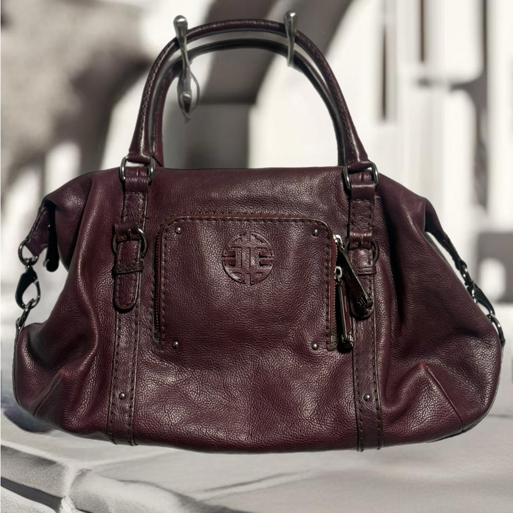 Antonio Melani, Elegant Burgundy Leather Lage Tote Handbag.